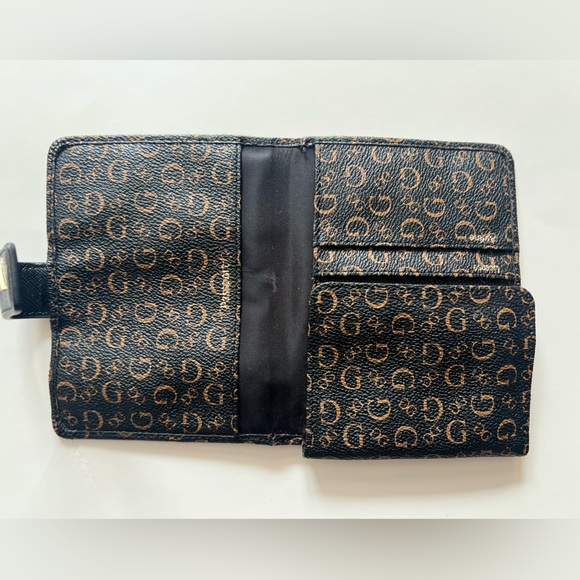 Guess Flight wallet - Picture 3 of 5